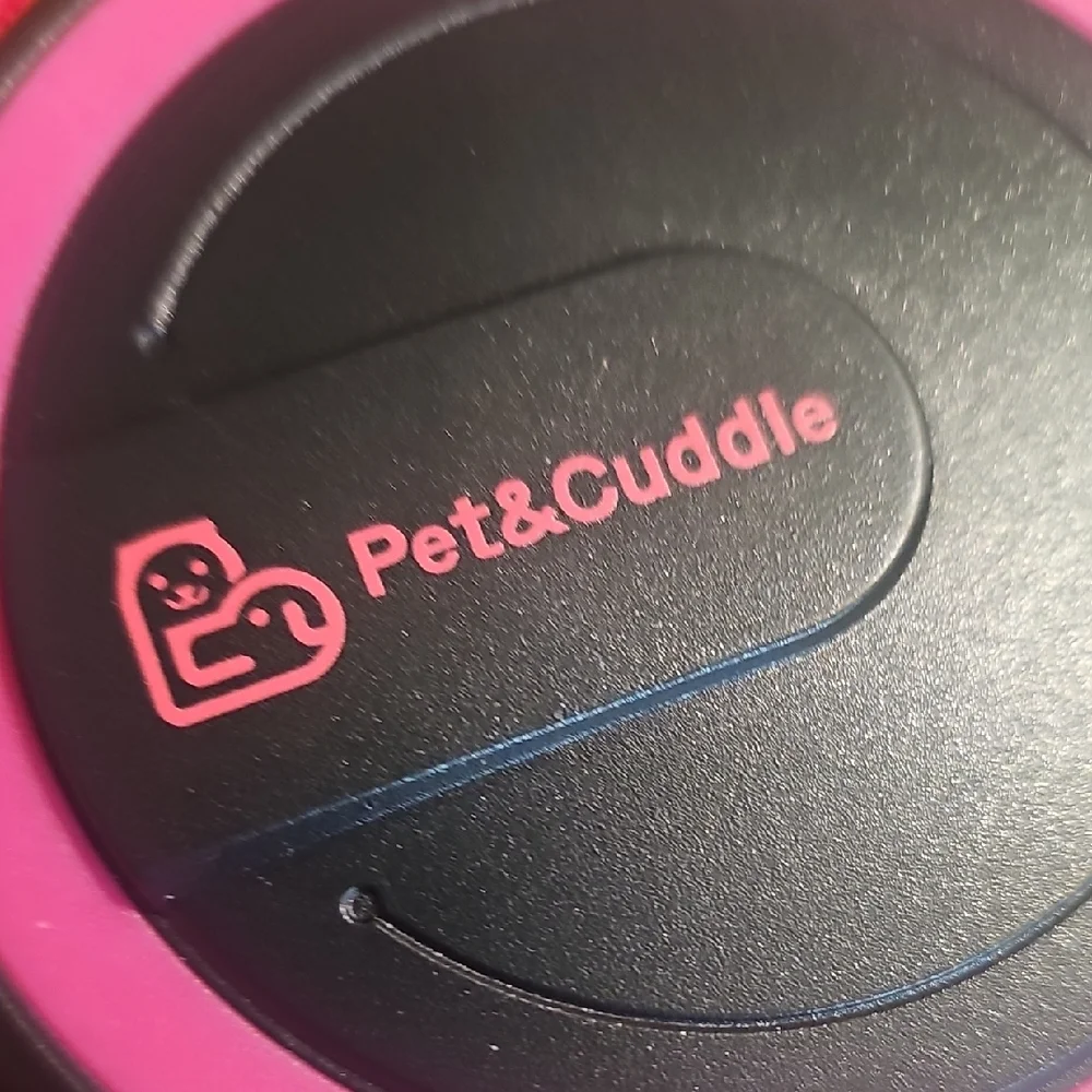 Pet & Cuddle stylish retractable